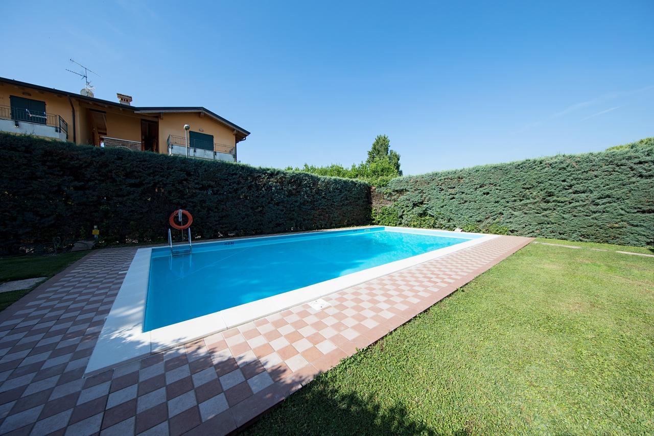 Appartamento Valeria By Wonderful Italy Sirmione Exterior foto
